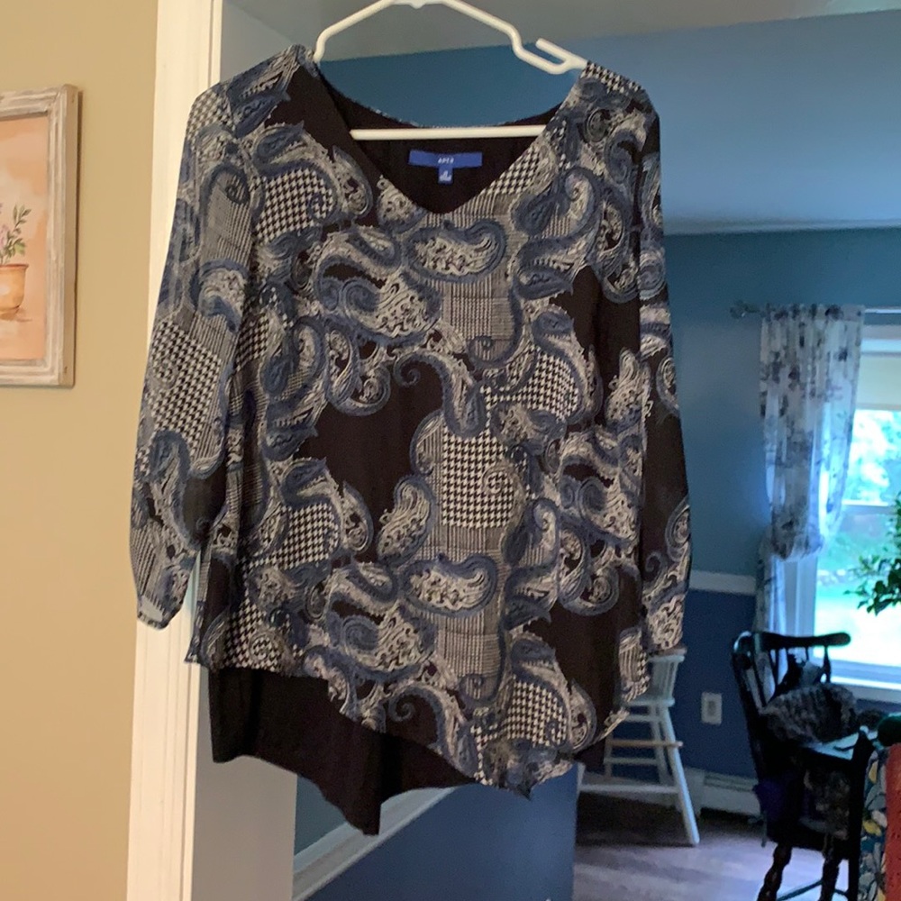 Comfy v neck semi casual shirt